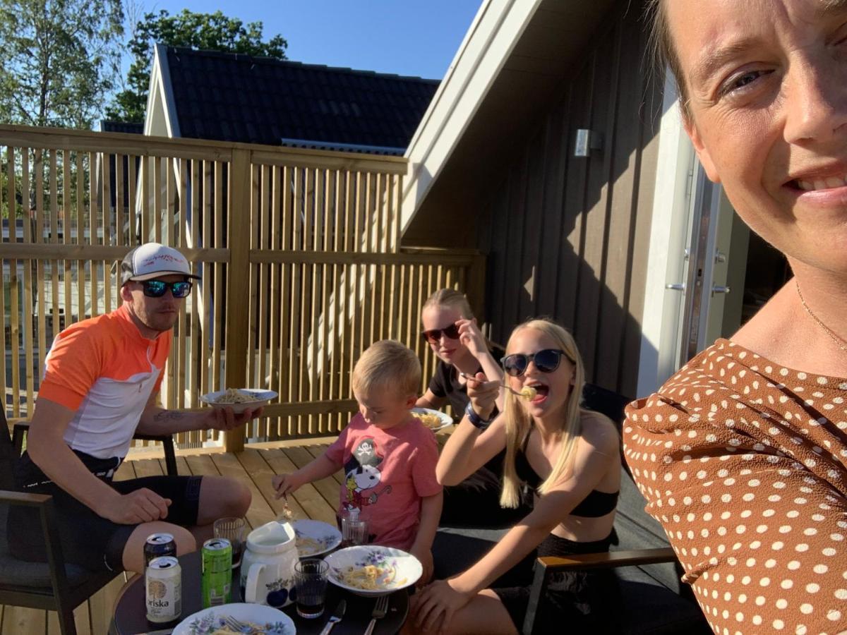 Nybyggd Mysig Laegenhet I Falkenberg, Troeingeberg 5Min Fran E6, 30Min Ullared, Naera Stationen Leilighet Eksteriør bilde
